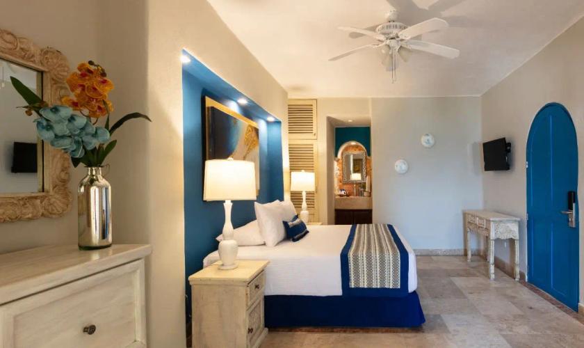 Habitación Estándar Blue Chairs Beachfront Resort Puerto Vallarta - Sólo Adultos Mexico Habitación Estándar Blue Chairs Beachfront Resort Puerto Vallarta - Sólo Adultos Mexico