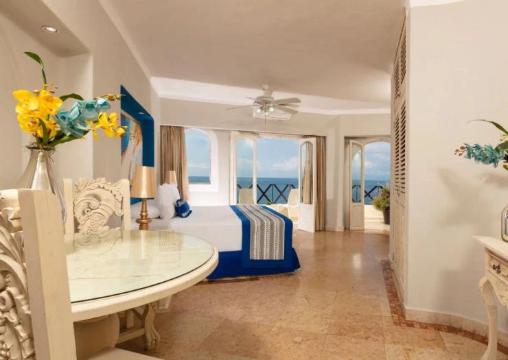 Junior Suite Blue Chairs Beachfront Resort Puerto Vallarta - Sólo Adultos Mexico Junior Suite Blue Chairs Beachfront Resort Puerto Vallarta - Sólo Adultos Mexico